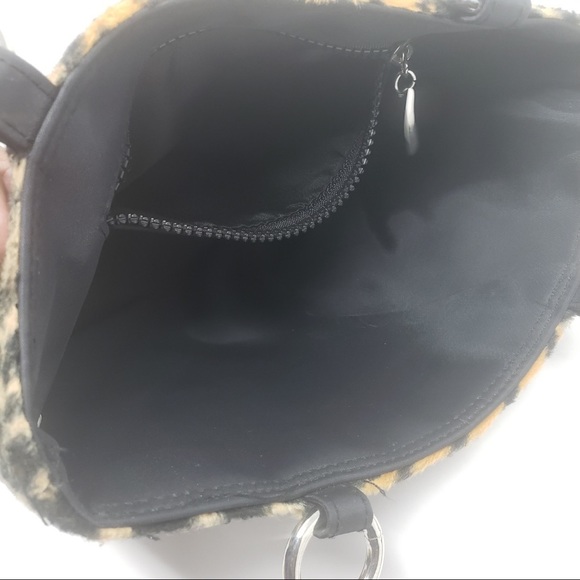 Animal Print Purse - Picture 4 of 4